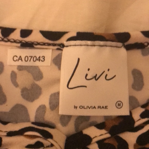 Cheetah print woman top - Picture 3 of 4